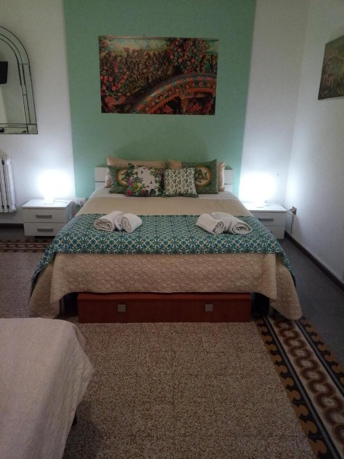 Locami Palermo Centro Rooms Bagian luar foto