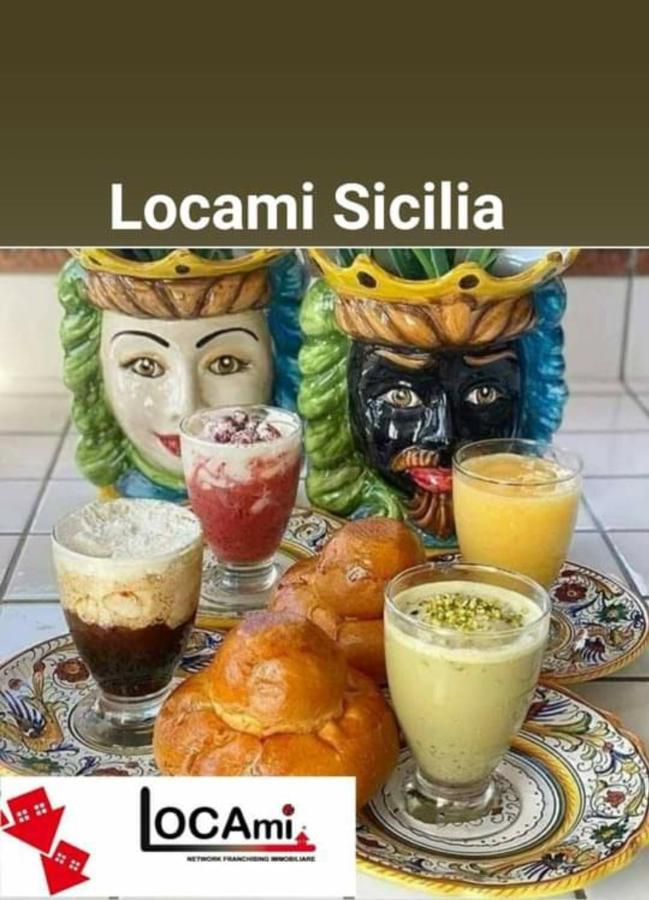 Locami Palermo Centro Rooms Bagian luar foto