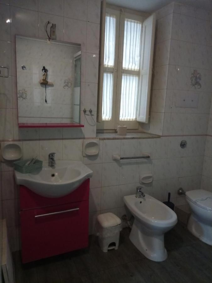 Locami Palermo Centro Rooms Bagian luar foto